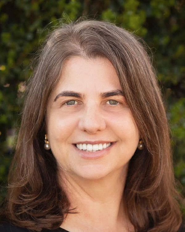 Helena Mantese - Postpartum Doula